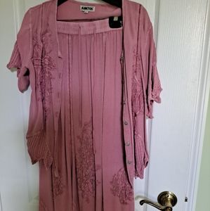 Kattus Rose Skirt W/Short Sleeve Top Size Large